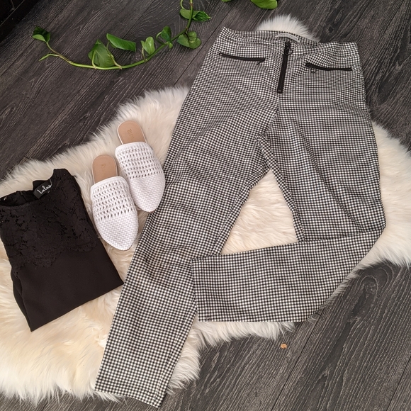 URBAN OUTFITTERS - Susie High-Rise Plaid Pant - Picture 7 of 15